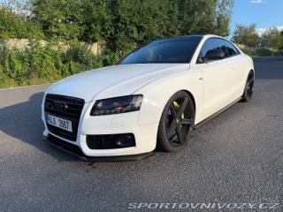 Audi A5 3,0 1800