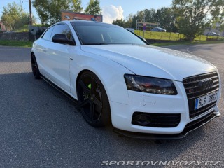 Audi A5 3,0 1800