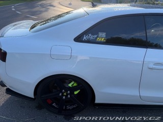 Audi A5 3,0 1800