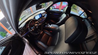 BMW 7 4,4 V8 TwinPower Turbo 2013