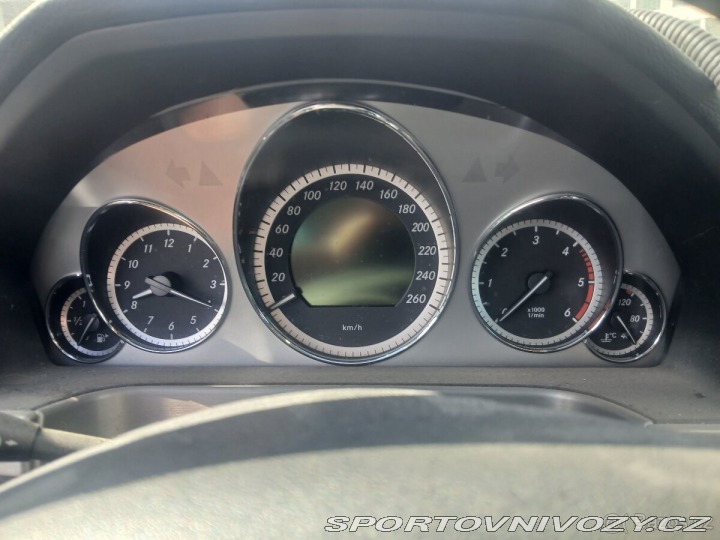 Mercedes-Benz E 2,0 220 CDI 125 kW, r.v 2010