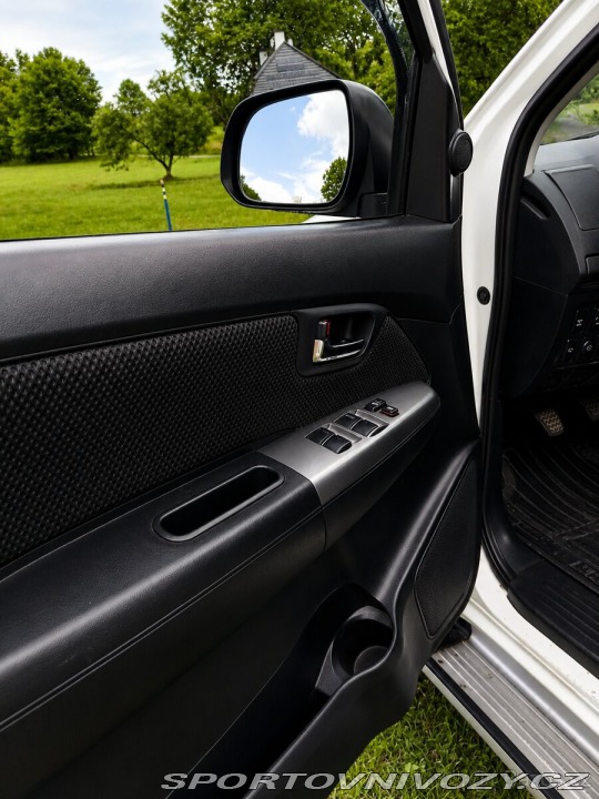 Toyota Ostatní modely Hilux 2,5 d4d 2014, tažné, ČR 2014