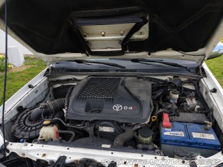 Toyota Ostatní modely Hilux 2,5 d4d 2014, tažné, ČR 2014