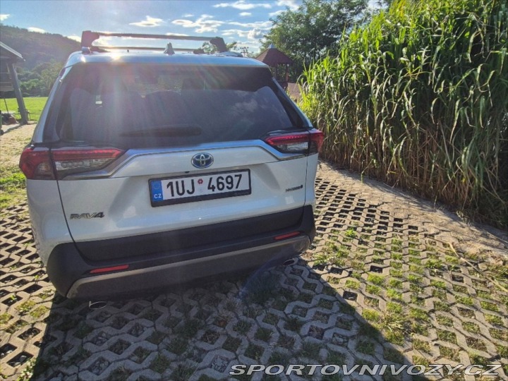 Toyota Ostatní modely RAV4 2,5   Hybrid AWD-i, 2021 2021