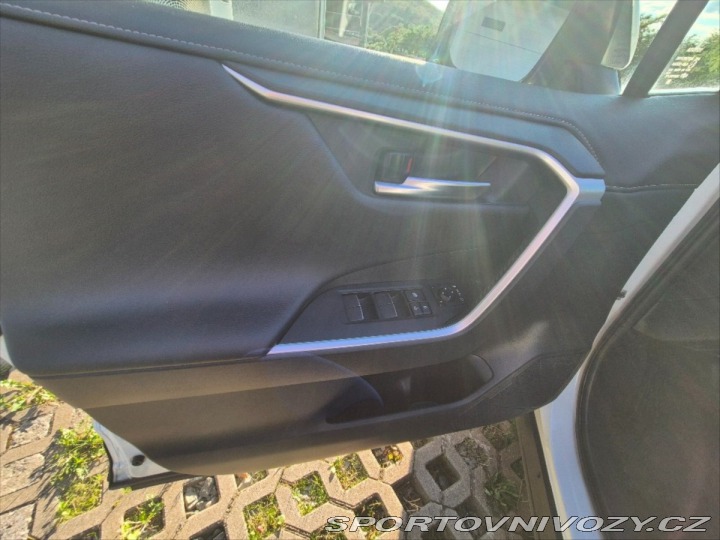 Toyota Ostatní modely RAV4 2,5   Hybrid AWD-i, 2021 2021