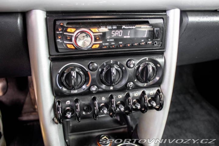 Mini One 2003 66kW MT/5 / AJ NA S 2003