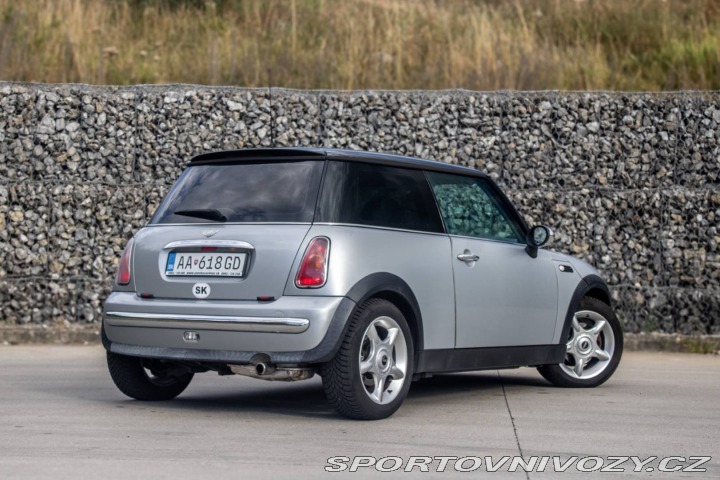 Mini One 2003 66kW MT/5 / AJ NA S 2003