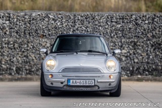 Mini One 2003 66kW MT/5 / AJ NA S 2003