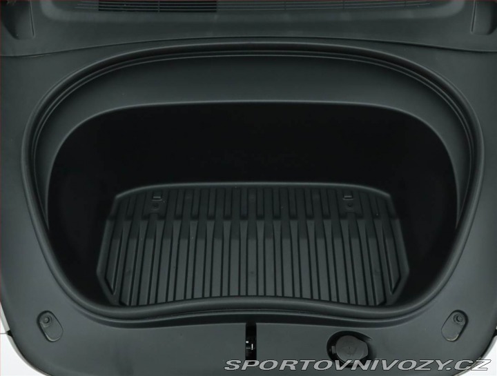 Tesla Model 3 Standard Range LFP, SoH 9 2023