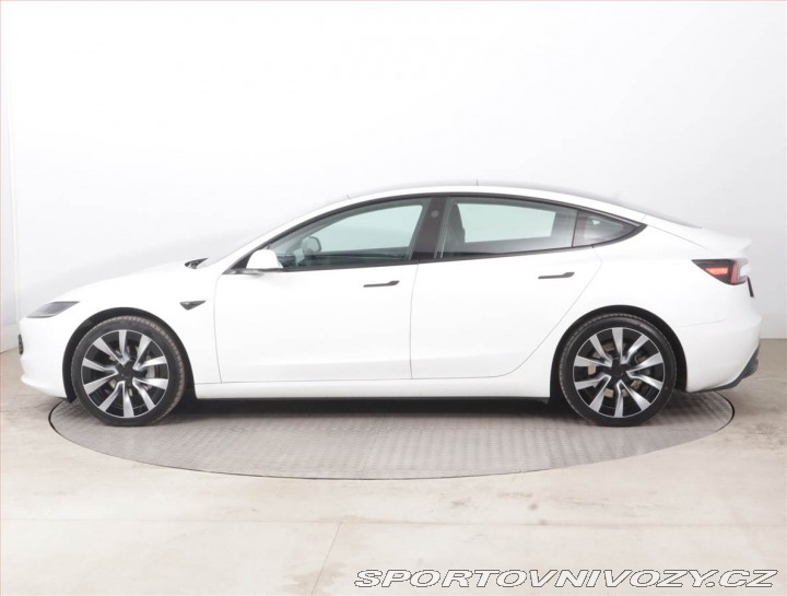 Tesla Model 3 Standard Range LFP, SoH 9 2023