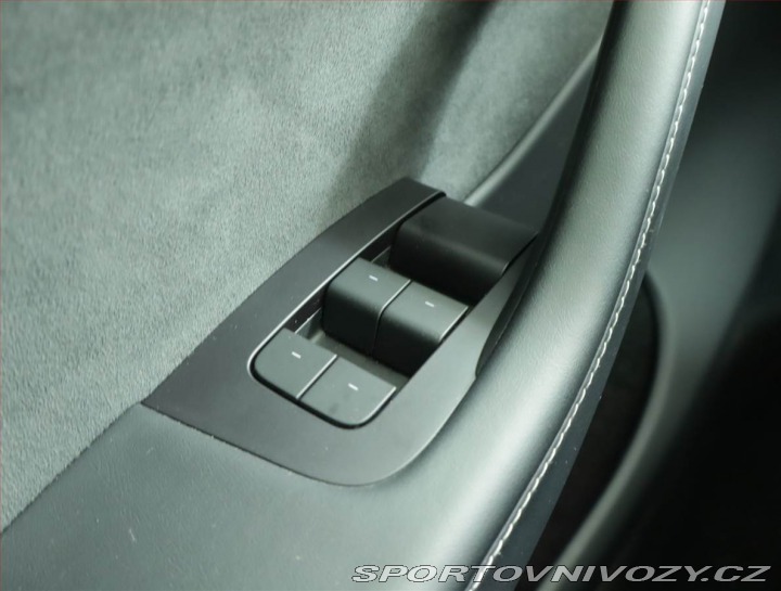 Tesla Model Y Long Range AWD 79kWh, SoH 2023