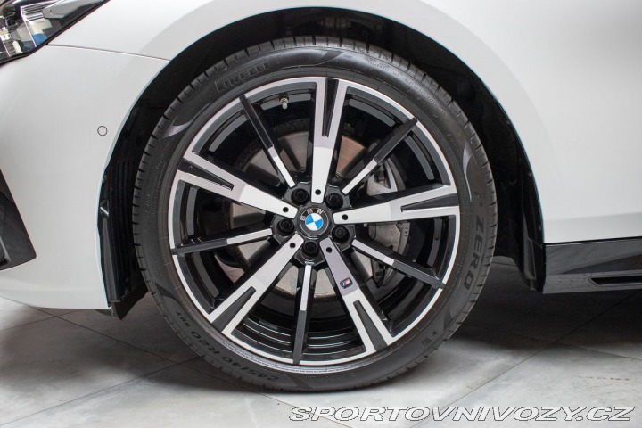 BMW 5 540d xDrive ///M*HK*ČR*ZÁ 2025