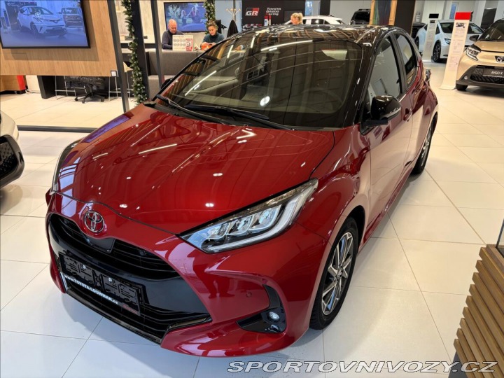 Toyota Yaris 1,5   Executive HEV 130 C 1800