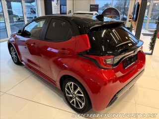 Toyota Yaris 1,5   Executive HEV 130 C 1800