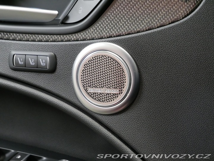 Alfa Romeo Stelvio Quadrifoglio 2019