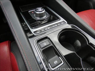 Jaguar F-Pace 3,0 D 300 PS,R-Sport,ČR,D 2016
