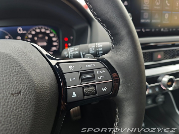 Honda Civic 2.0 e:HEV SPORT SKLADEM 2026