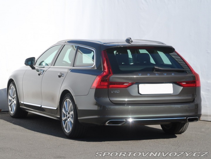 Volvo V90 D5 AWD 2019