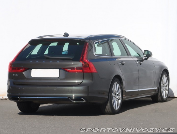 Volvo V90 D5 AWD 2019