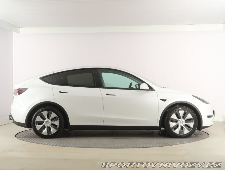 Tesla Model Y RWD LFP 60kWh 2023