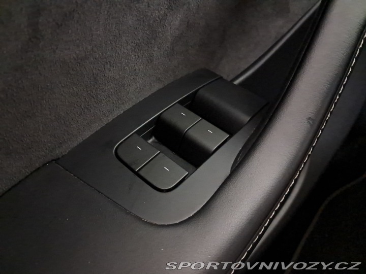Tesla Model Y Long Range AWD 79kWh 2022