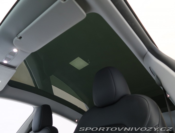 Tesla Model Y Standard LFP 64kWh 2023