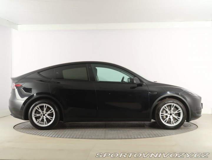 Tesla Model Y Standard LFP 64kWh 2023