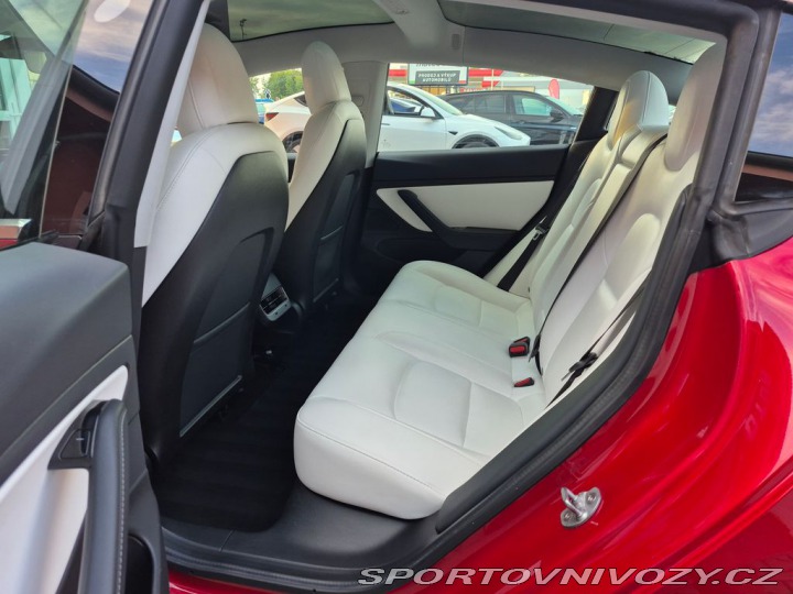 Tesla Model 3 STANDARD RANGE PLUS 239kw 2020