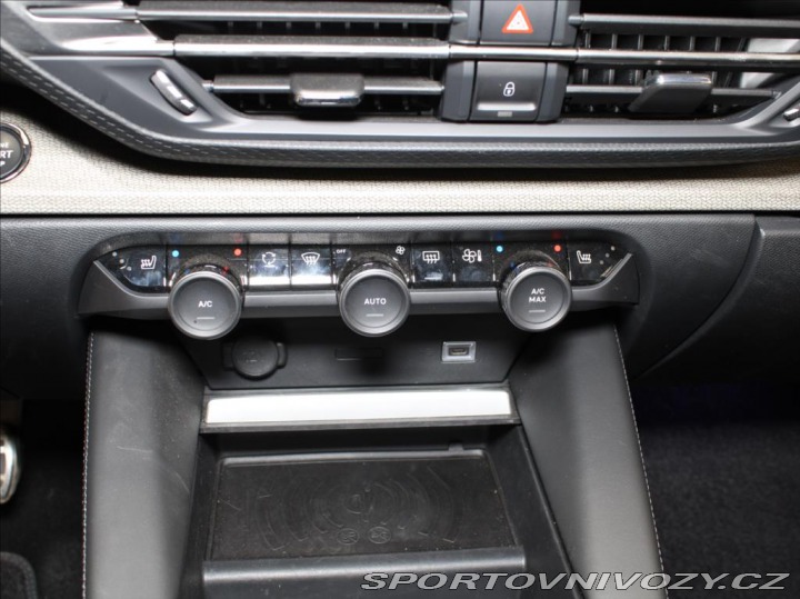 Citroën Ostatní modely C5 X 1,6 PHEV 225 Shine PACK 1 2023