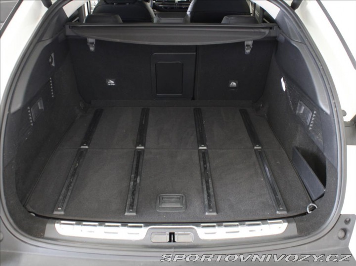 Citroën Ostatní modely C5 X 1,6 PHEV 225 Shine PACK 1 2023