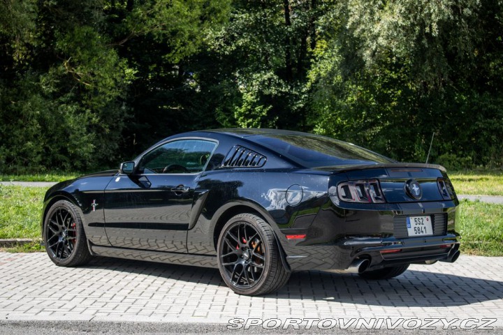 Ford Mustang  2014
