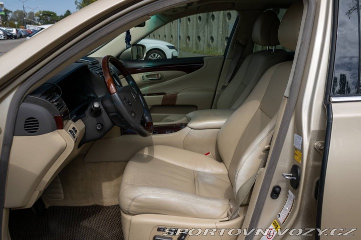 Lexus Ostatní modely LS 460 V8 283kW / Aj na spl 2007