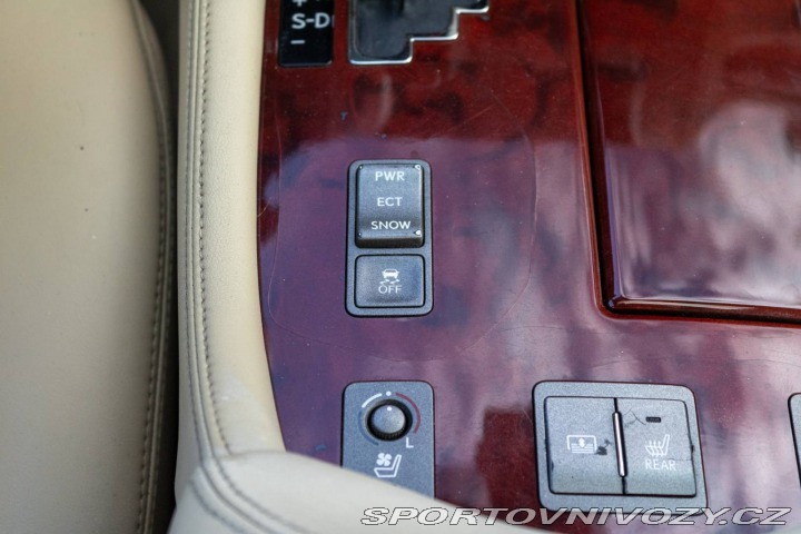 Lexus Ostatní modely LS 460 V8 283kW / Aj na spl 2007