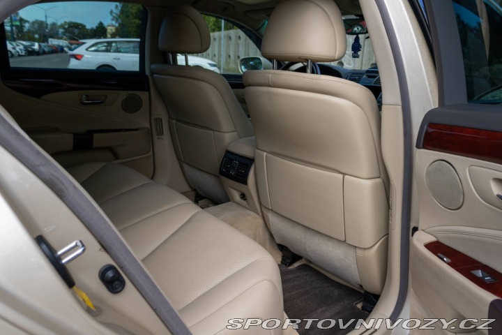 Lexus Ostatní modely LS 460 V8 283kW / Aj na spl 2007