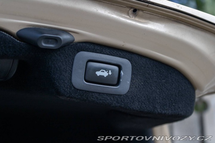 Lexus Ostatní modely LS 460 V8 283kW / Aj na spl 2007