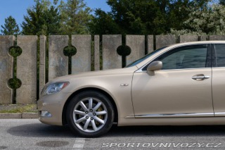 Lexus Ostatní modely LS 460 V8 283kW / Aj na spl 2007