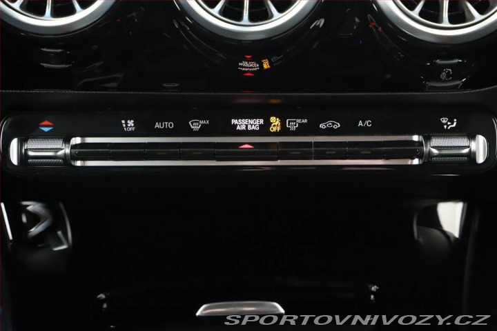 Mercedes-Benz CLA 180 d, AMG Line 2025