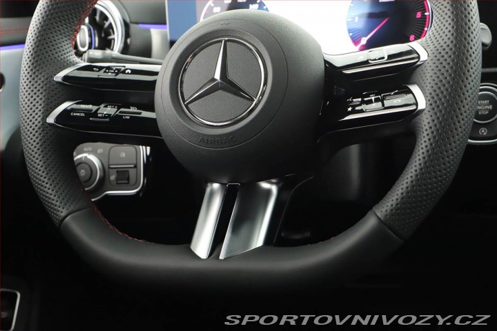Mercedes-Benz CLA 180 d, AMG Line 2025
