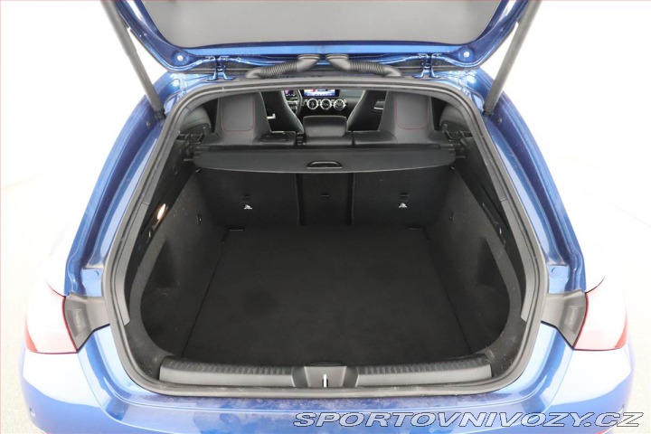 Mercedes-Benz CLA 200 2025