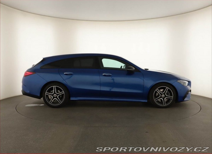 Mercedes-Benz CLA 200 2025