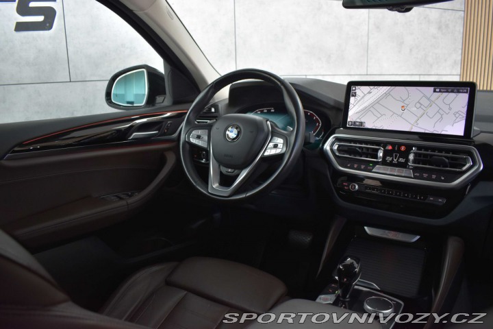 BMW X4 xD30d 210kW*HEAD-UP*TAŽNÉ 2022