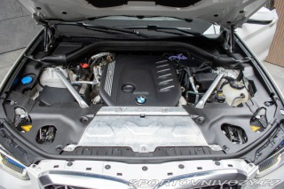 BMW X4 xD30d 210kW*HEAD-UP*TAŽNÉ 2022