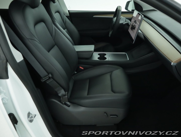 Tesla Model Y Long Range AWD 79kWh 2023