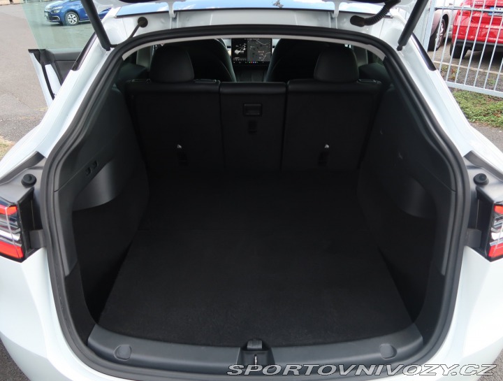 Tesla Model Y Long Range AWD 75kWh 2021