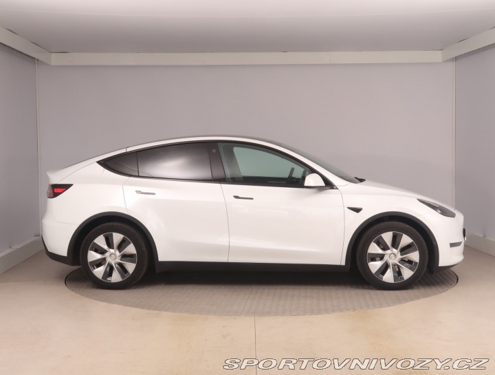 Tesla Model Y Long Range AWD 75kWh 2021