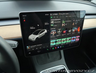 Tesla Model Y Long Range AWD 75kWh 2021
