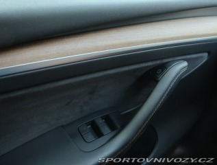 Tesla Model Y Long Range AWD 75kWh 2021