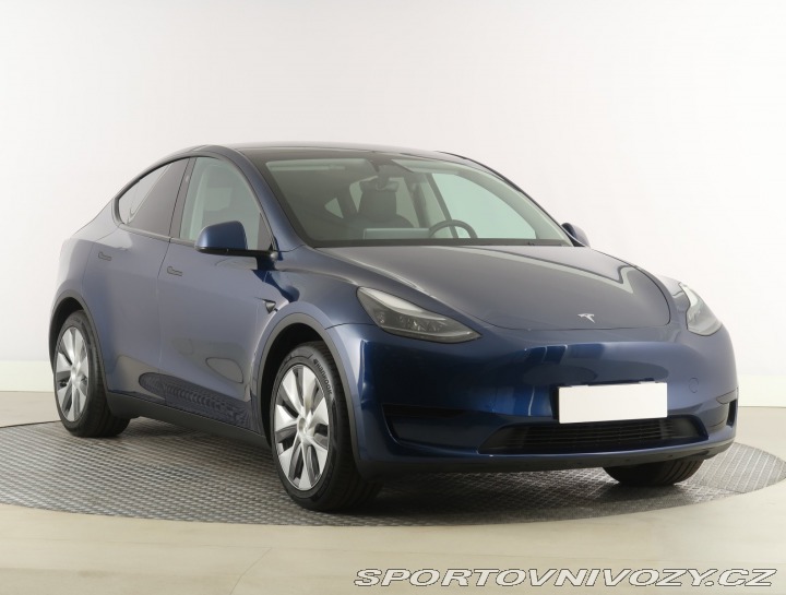 Tesla Model Y . RWD LFP 60kWh 2024