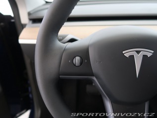 Tesla Model Y . RWD LFP 60kWh 2024