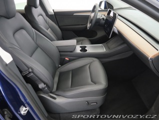 Tesla Model Y . RWD LFP 60kWh 2024